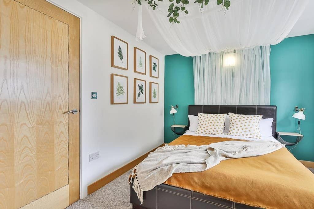 The Exclusive Gem Of Leeds - Sleeps 8 Leilighet Eksteriør bilde