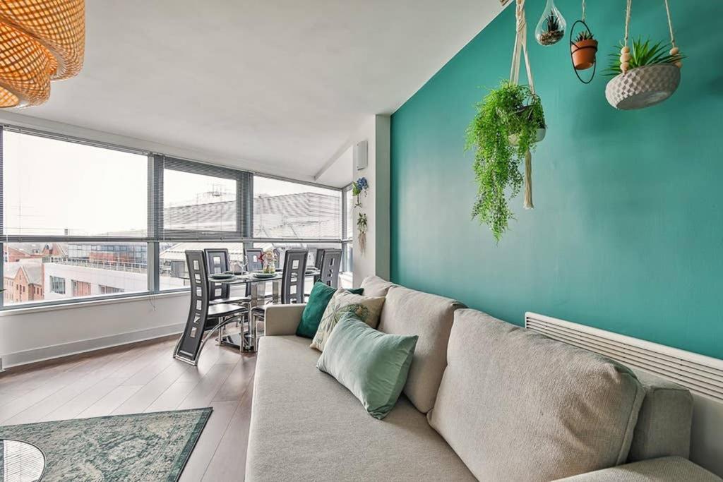 The Exclusive Gem Of Leeds - Sleeps 8 Leilighet Eksteriør bilde