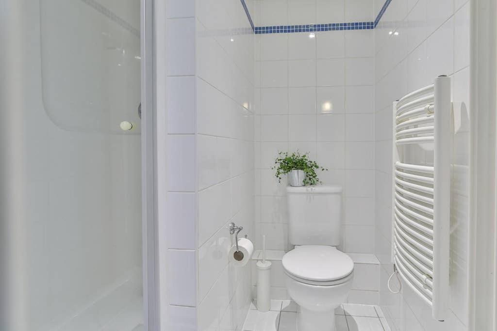 The Exclusive Gem Of Leeds - Sleeps 8 Leilighet Eksteriør bilde
