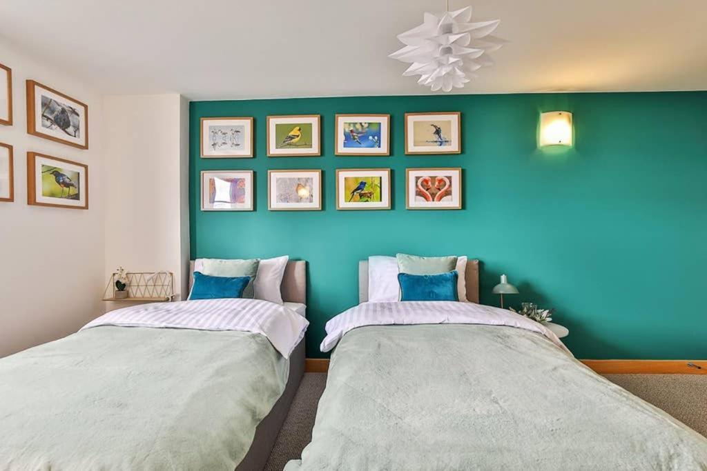 The Exclusive Gem Of Leeds - Sleeps 8 Leilighet Eksteriør bilde